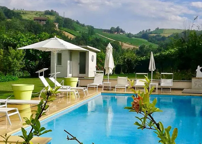 ベッド・アンド・ブレックファスト La Collina Dei Conigli Castel Boglione